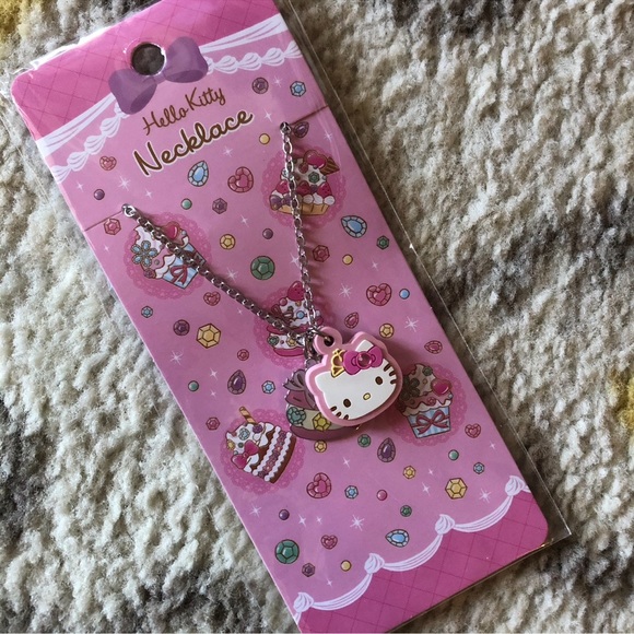 HELLO KITTY NECKLACE - Picture 1 of 4
